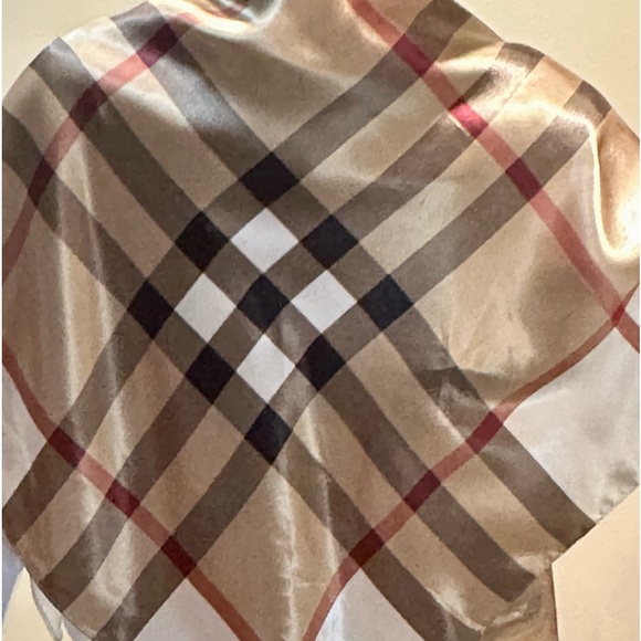 VTG 1980s-90s Oversized Satin Black & Tan Tartan Plaid Polyester Square Scarf - Picture 2 of 9